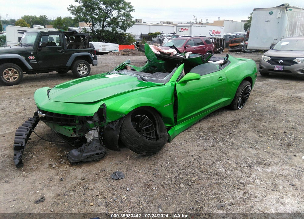 2011 CHEVROLET CAMARO LT VIN: 2G1FB1ED4B9138647