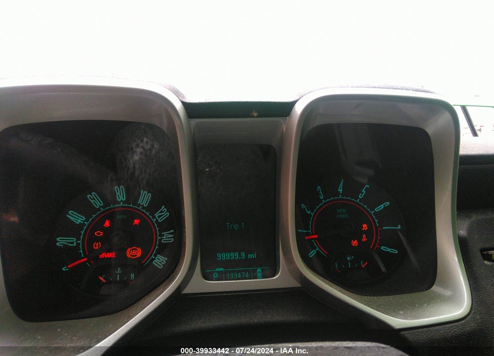 2011 CHEVROLET CAMARO LT VIN: 2G1FB1ED4B9138647