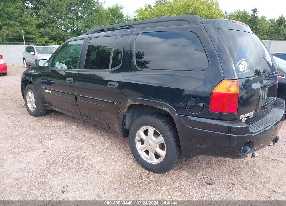 2005 GMC ENVOY XL VIN: 1GKET16S056116609