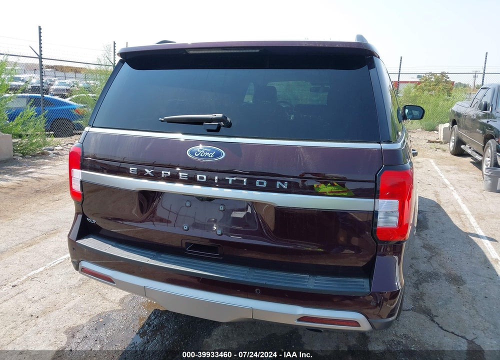 2024 FORD EXPEDITION XLT VIN: 1FMJU1H86REA29300