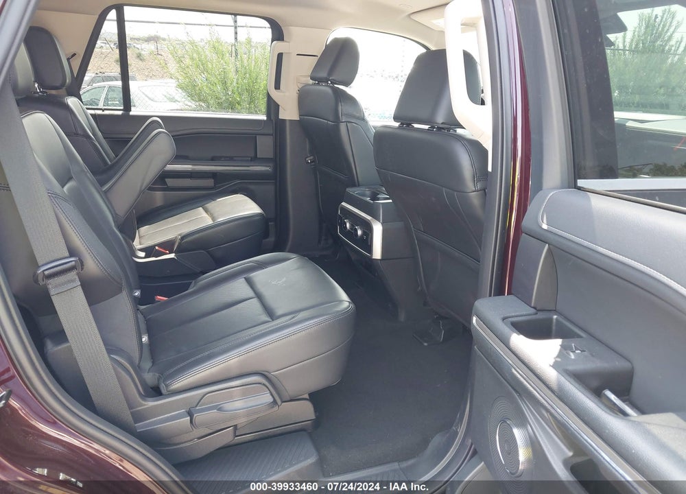 2024 FORD EXPEDITION XLT VIN: 1FMJU1H86REA29300