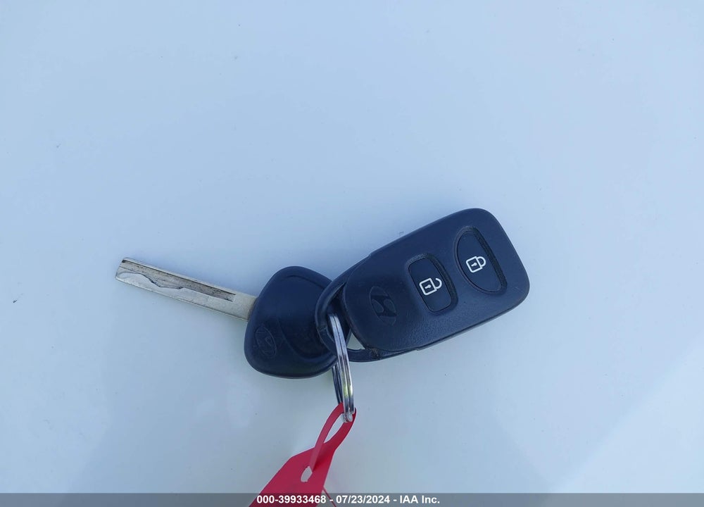 2017 HYUNDAI ACCENT SE VIN: KMHCT5AE5HU356178