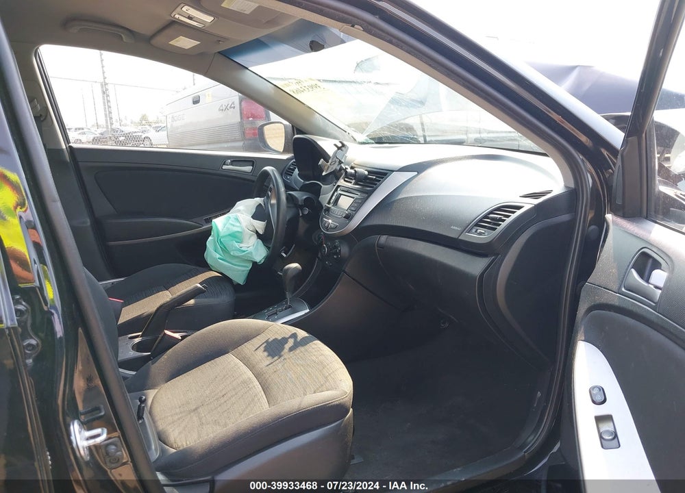 2017 HYUNDAI ACCENT SE VIN: KMHCT5AE5HU356178