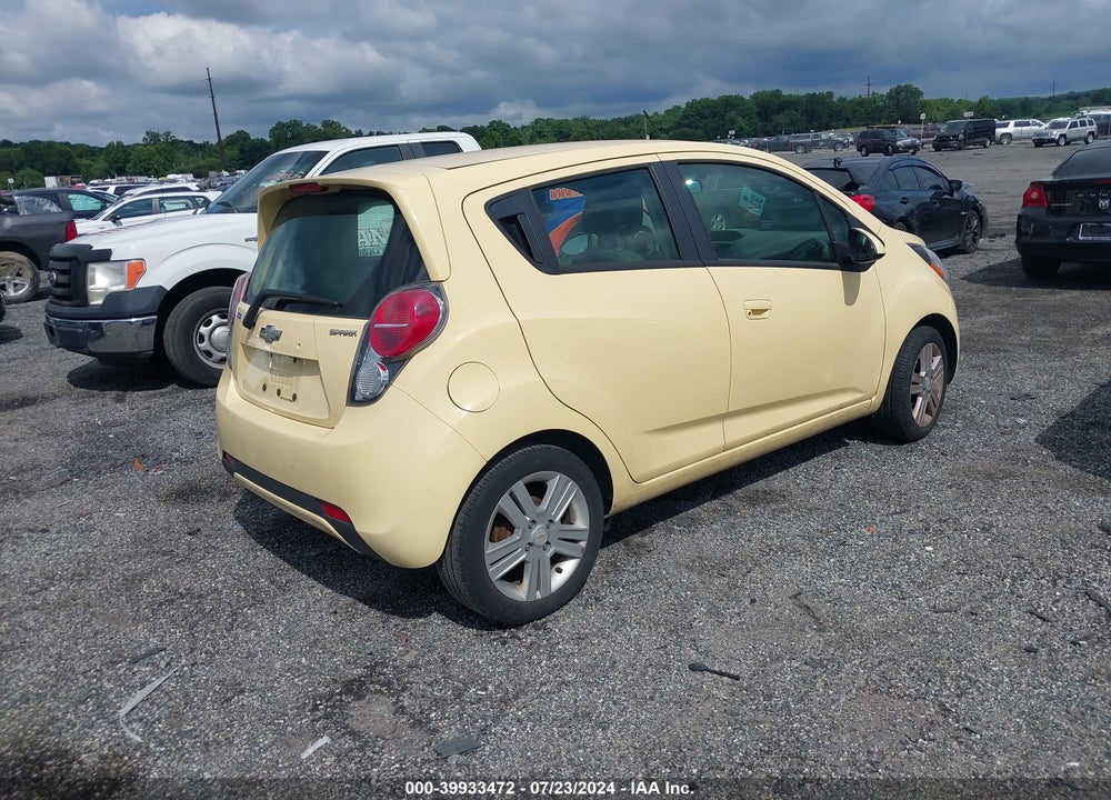 2014 CHEVROLET SPARK 1LT AUTO VIN: KL8CD6S93EC451888