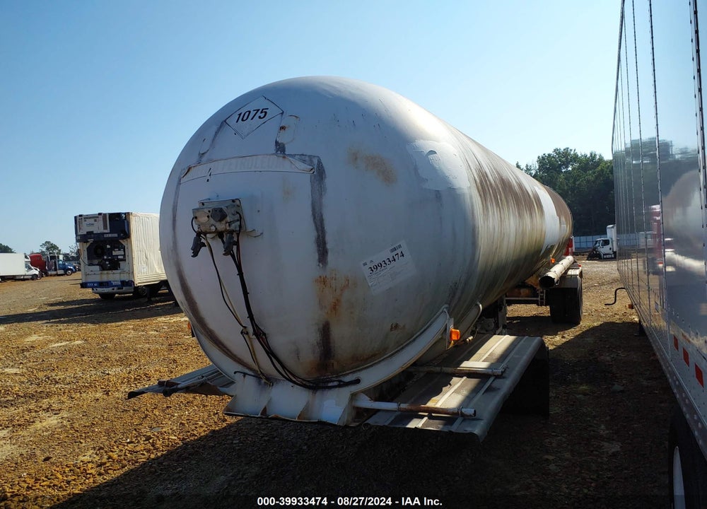 1981 EVANS TANK TRAILER UTILITY VIN: 00000000000060895