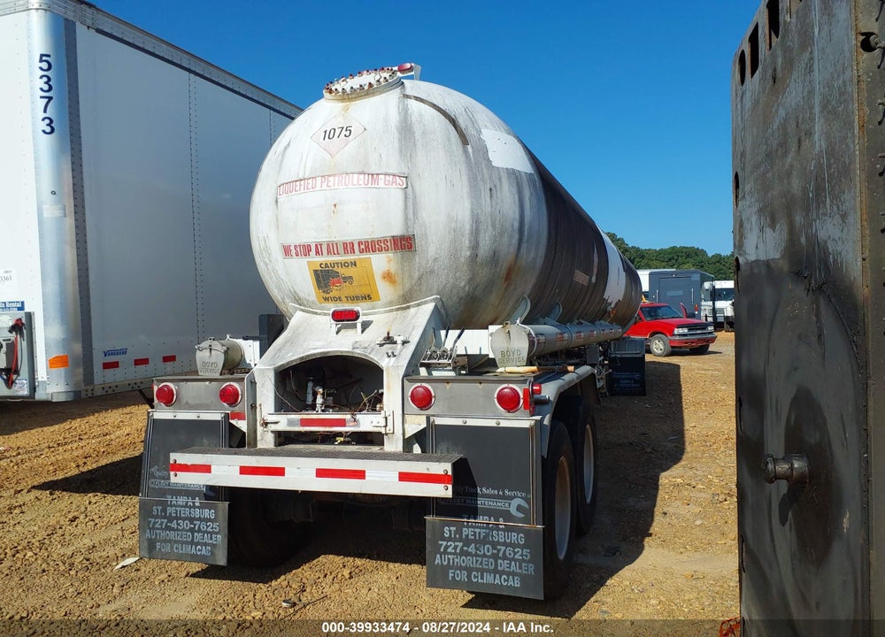 1981 EVANS TANK TRAILER UTILITY VIN: 00000000000060895