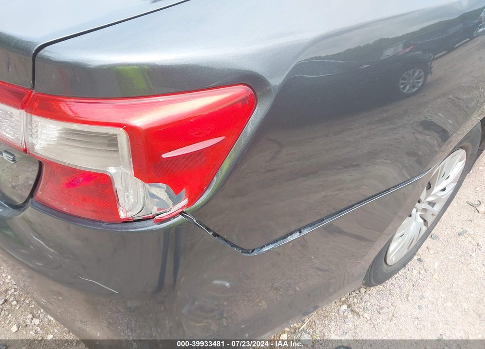 2014 TOYOTA CAMRY L/SE/LE/XLE VIN: 4T1BF1FK0EU413926