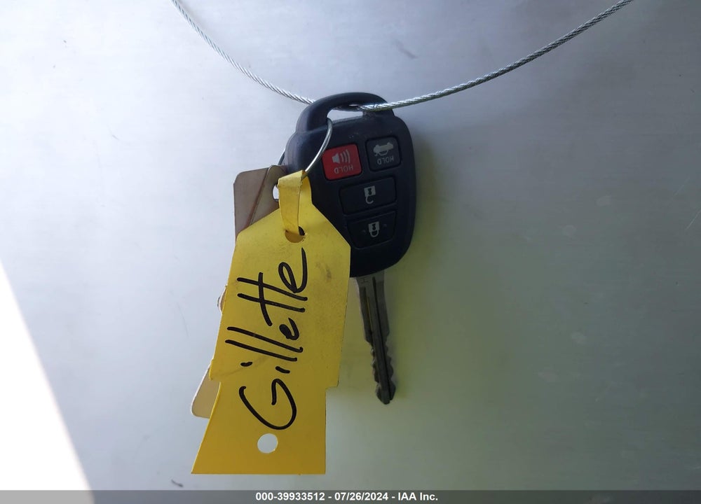 2019 TOYOTA COROLLA L/LE/XLE/SE/XSE VIN: 5YFBURHE2KP925714
