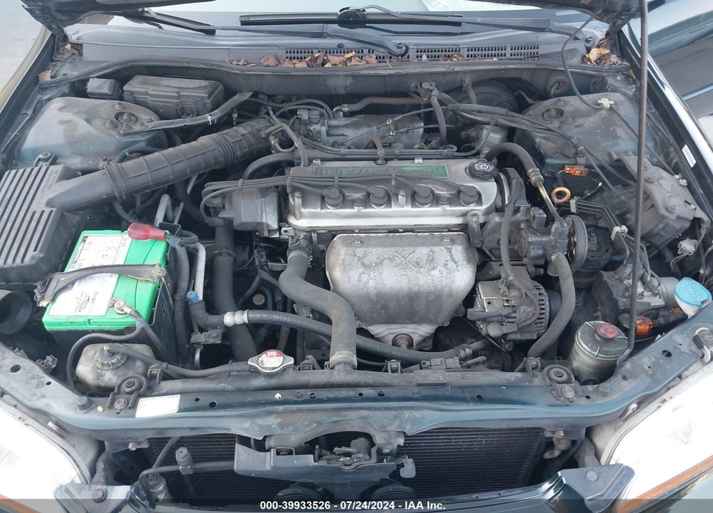 2000 HONDA ACCORD 2.3 SE VIN: JHMCG6696YC028170