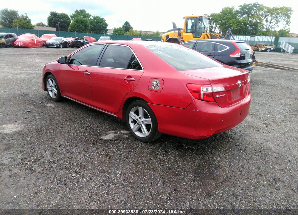 2014 TOYOTA CAMRY LE VIN: 4T1BF1FK8EU839637