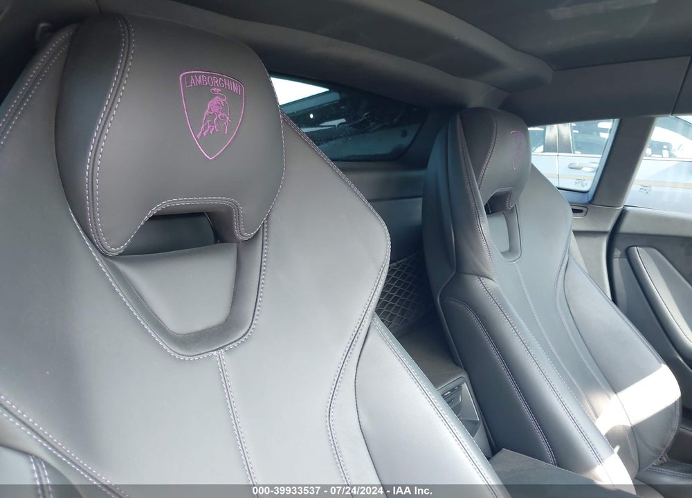 2017 LAMBORGHINI HURACAN LP610-4/LP610-4 AVIO VIN: ZHWUC1ZF3HLA07812