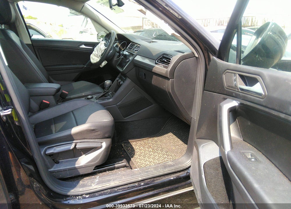 2020 VOLKSWAGEN TIGUAN 2.0T SE/2.0T SE R-LINE BLACK/2.0T SEL VIN: 3VV2B7AX0LM037933