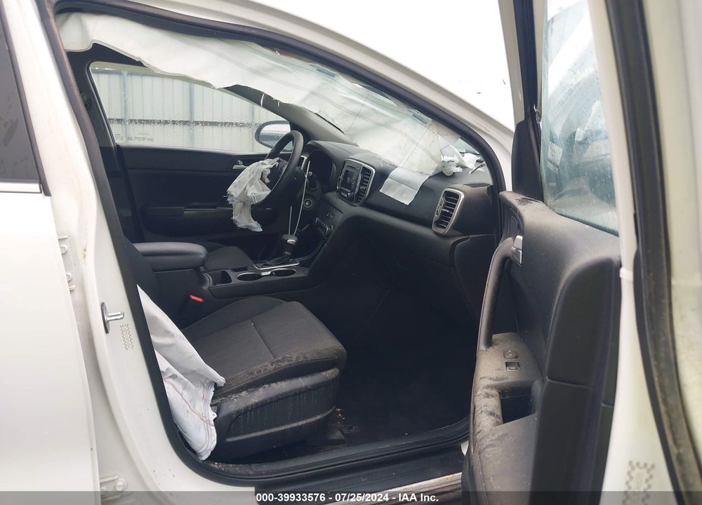 2019 KIA SPORTAGE LX VIN: KNDPMCAC5K7618504