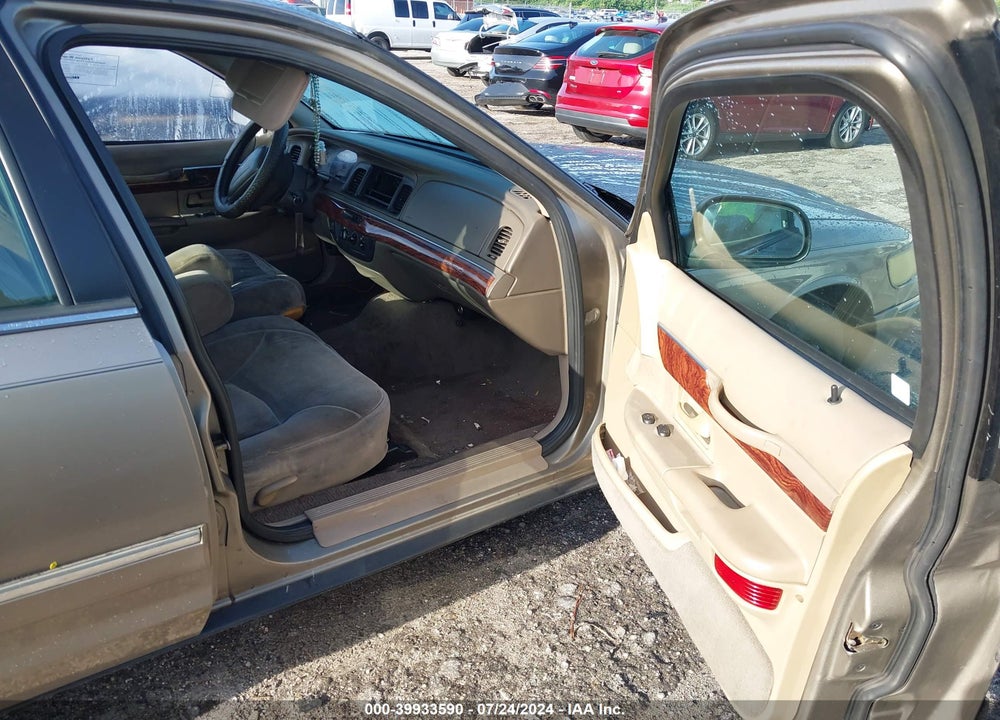 2002 MERCURY GRAND MARQUIS GS VIN: 2MEFM74WX2X656313