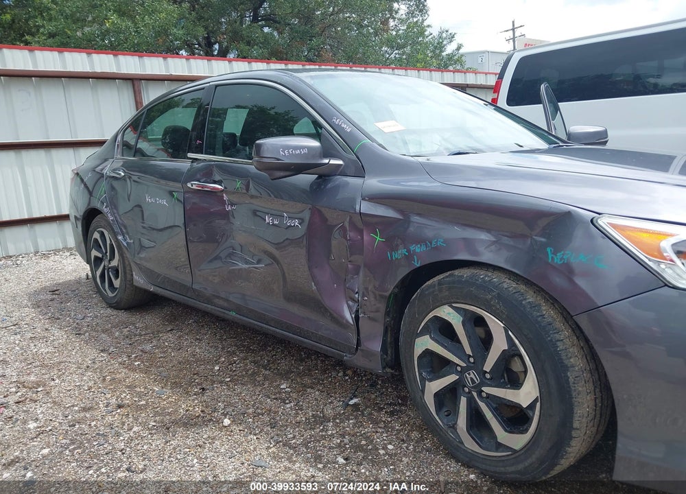 2016 HONDA ACCORD EX-L V-6 VIN: 1HGCR3F87GA032709