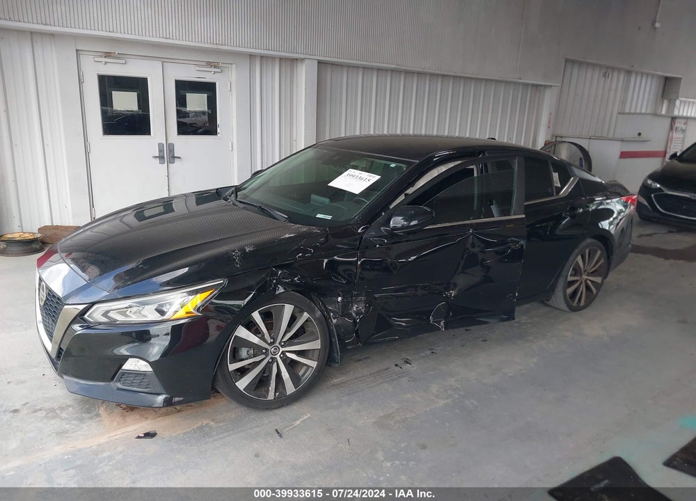 2020 NISSAN ALTIMA SR FWD VIN: 1N4BL4CVXLC121495