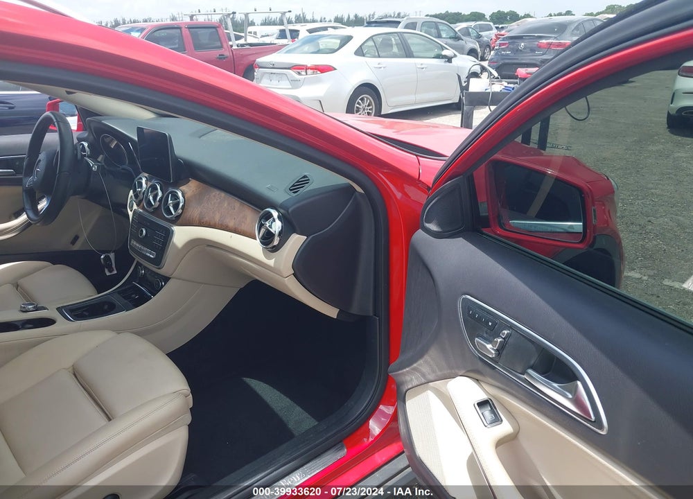 2018 MERCEDES-BENZ GLA 250 VIN: WDCTG4EB3JJ502663