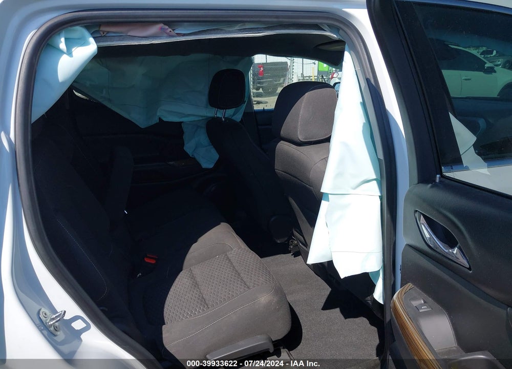 2018 GMC ACADIA SLE-1 VIN: 1GKKNRLS3JZ243170