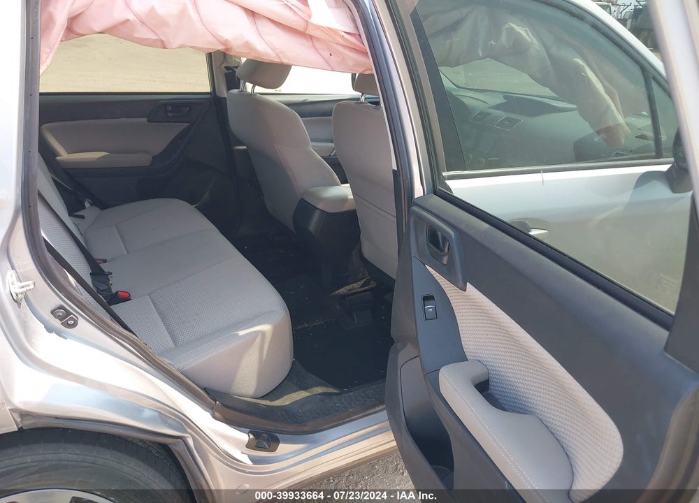 2018 SUBARU FORESTER 2.5I PREMIUM VIN: JF2SJAEC0JH506706