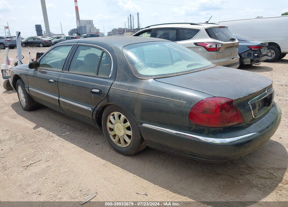 2002 LINCOLN CONTINENTAL VIN: 1LNHM97V02Y664036