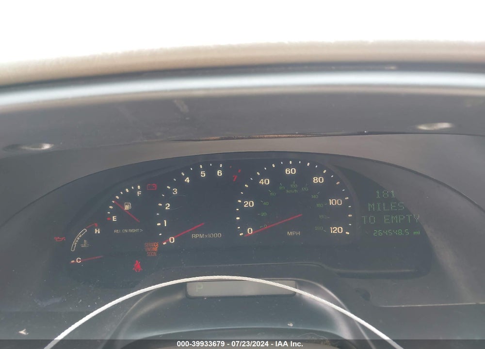 2002 LINCOLN CONTINENTAL VIN: 1LNHM97V02Y664036