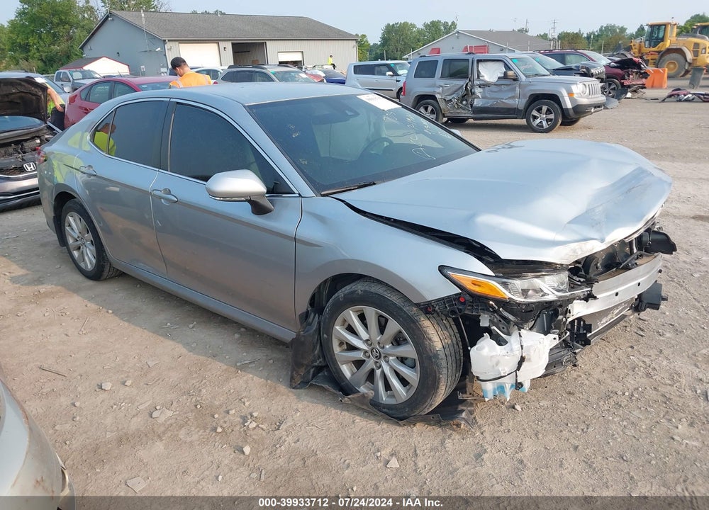 2020 TOYOTA CAMRY LE VIN: 4T1C11AK7LU913007