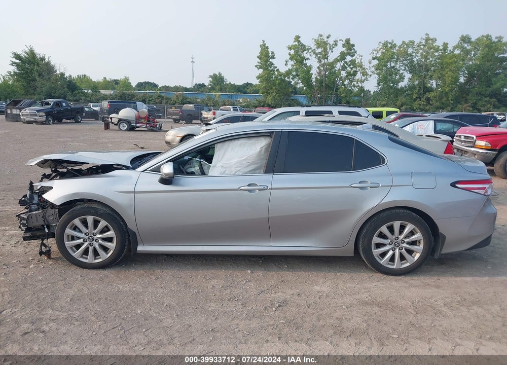 2020 TOYOTA CAMRY LE VIN: 4T1C11AK7LU913007