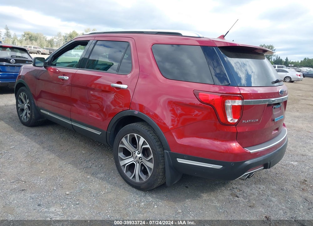 2018 FORD EXPLORER PLATINUM VIN: 1FM5K8HT8JGA32129