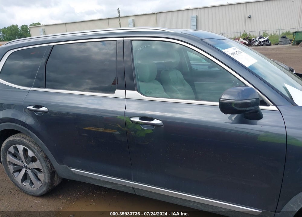 2020 KIA TELLURIDE S VIN: 5XYP6DHC5LG023128