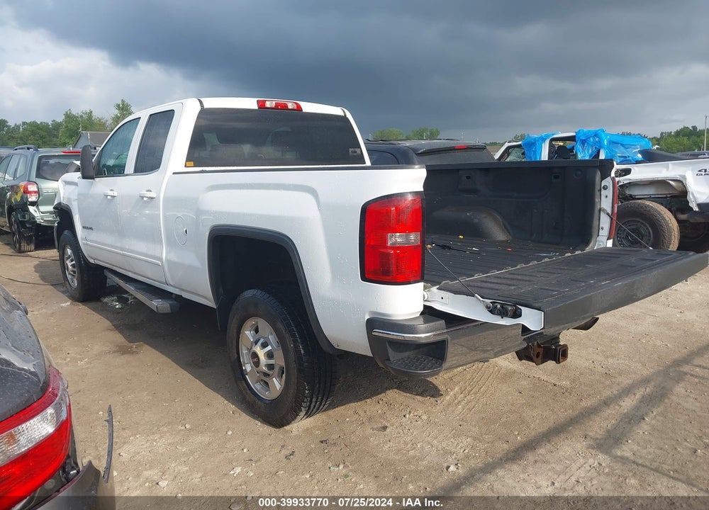 2015 GMC SIERRA 2500HD SLE VIN: 1GT22YEG1FZ141784