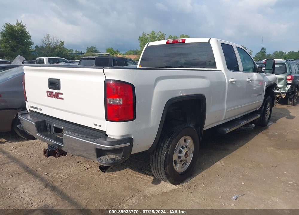 2015 GMC SIERRA 2500HD SLE VIN: 1GT22YEG1FZ141784