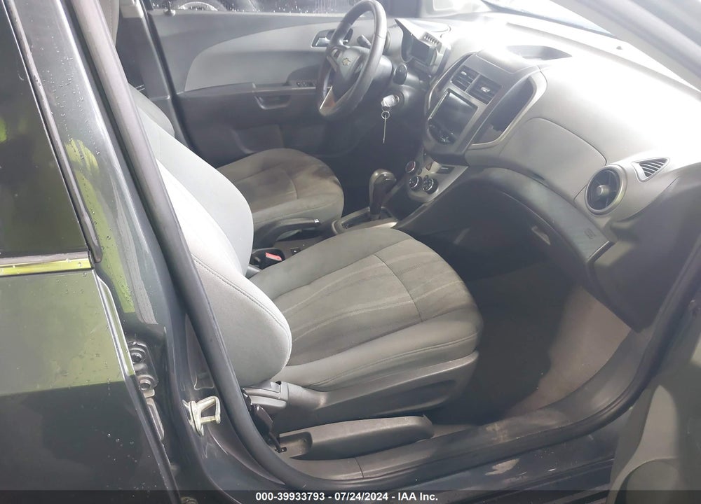 2013 CHEVROLET SONIC LT AUTO VIN: 1G1JC6SB8D4184060