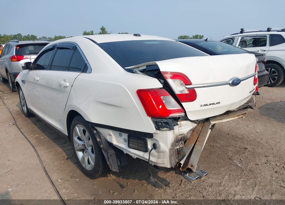 2010 FORD TAURUS SEL VIN: 1FAHP2EW8AG152369