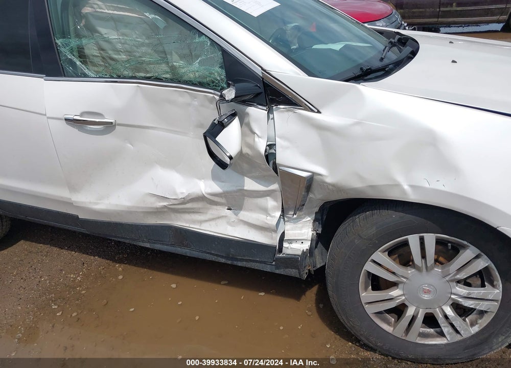 2015 CADILLAC SRX STANDARD VIN: 3GYFNAE32FS586636