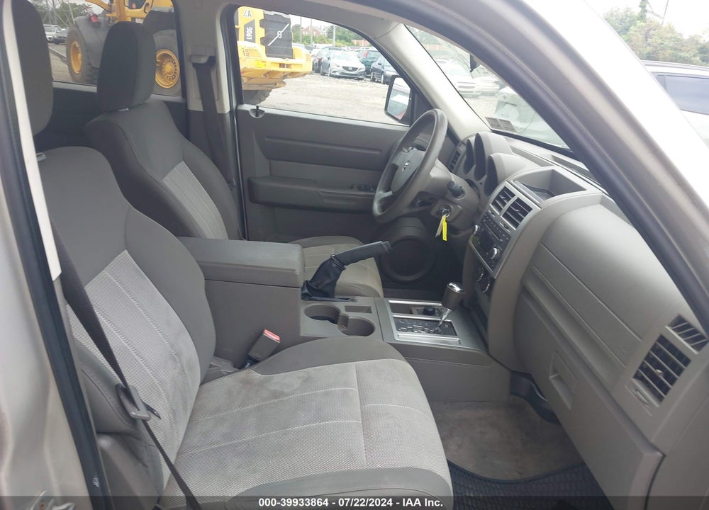 2008 DODGE NITRO SXT VIN: 1D8GU28K98W214838