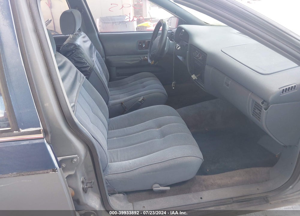 1995 CHEVROLET CAPRICE / IMPALA CLASSIC SS VIN: 1G1BL52P6SR181278