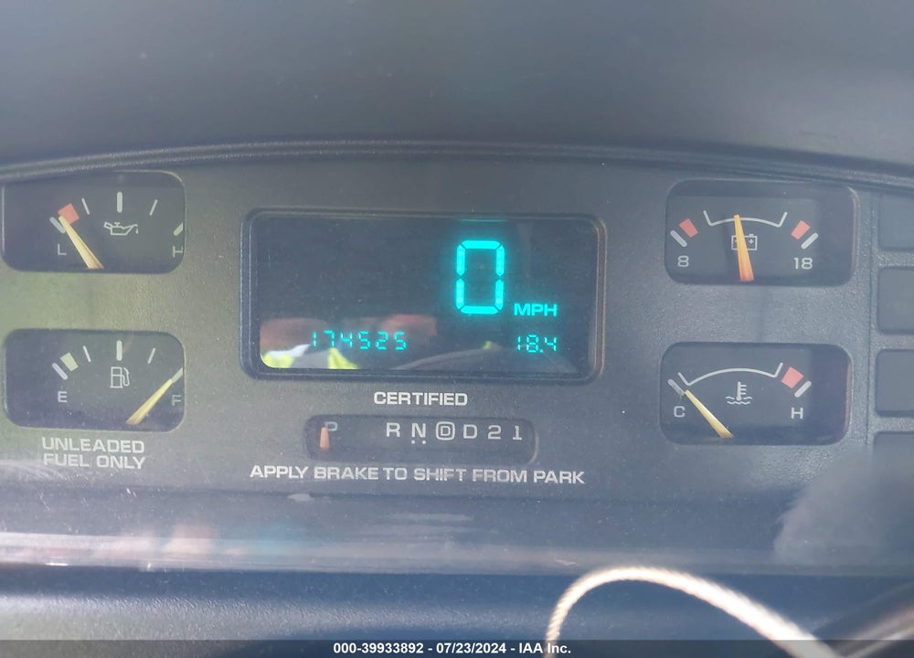 1995 CHEVROLET CAPRICE / IMPALA CLASSIC SS VIN: 1G1BL52P6SR181278