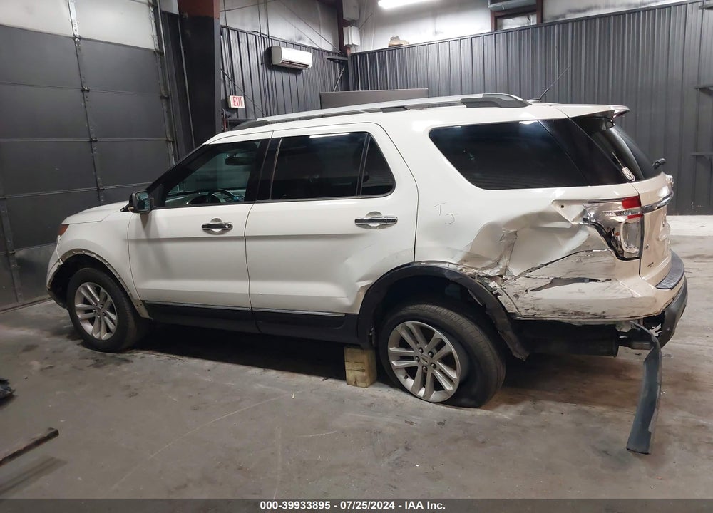 2011 FORD EXPLORER XLT VIN: 1FMHK8D86BGA44781