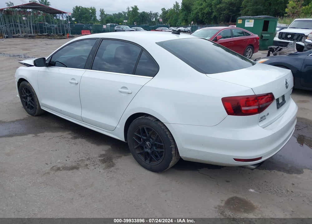 2017 VOLKSWAGEN JETTA 1.4T SE VIN: 3VWDB7AJ0HM371399