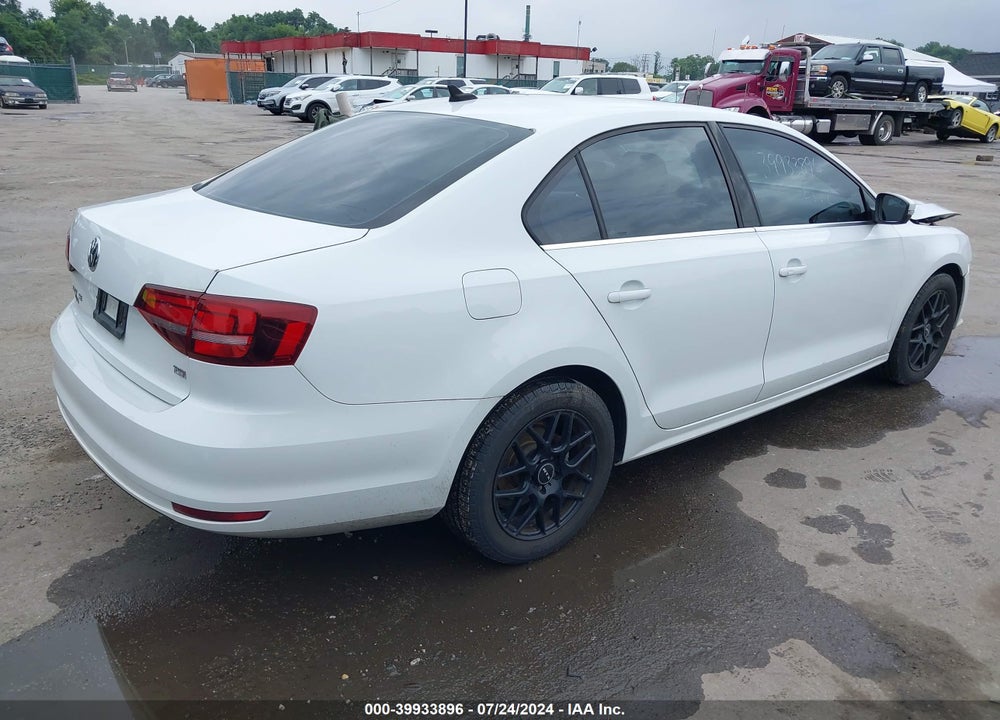 2017 VOLKSWAGEN JETTA 1.4T SE VIN: 3VWDB7AJ0HM371399
