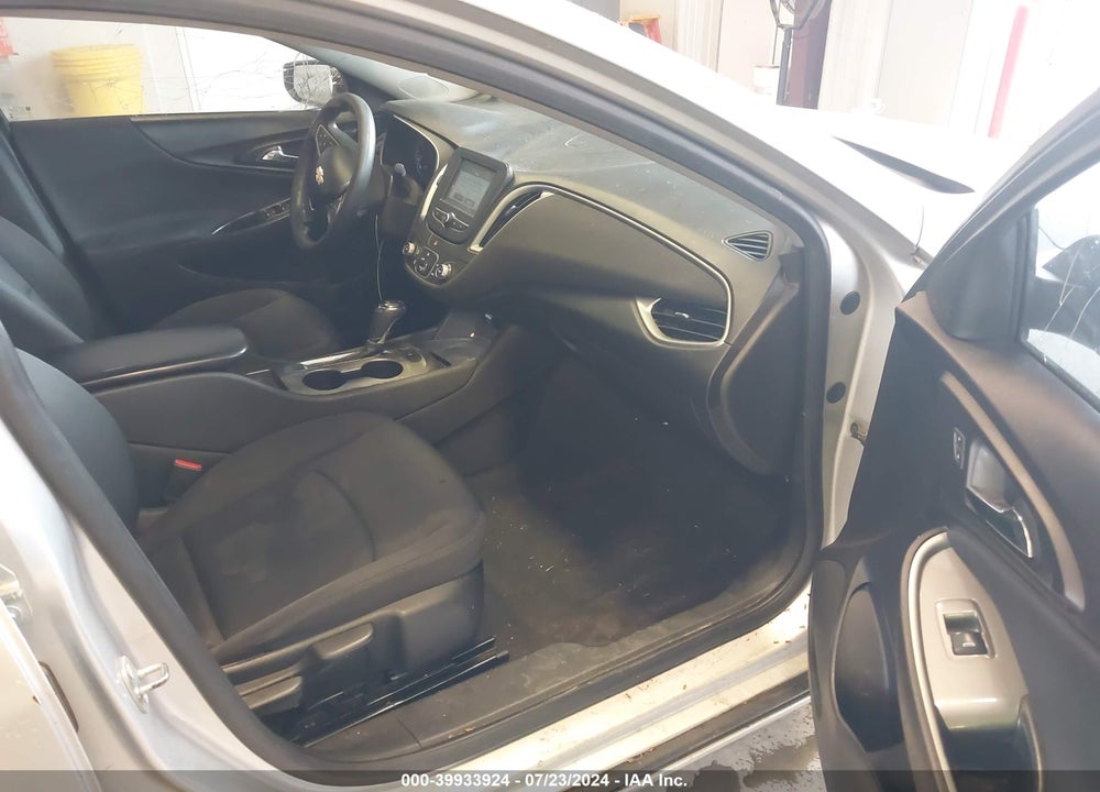 2016 CHEVROLET MALIBU LS VIN: 1G1ZB5ST8GF200467