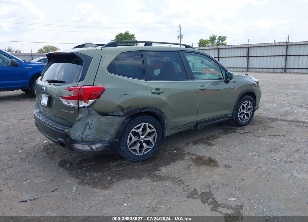2020 SUBARU FORESTER PREMIUM VIN: JF2SKAGCXLH561631