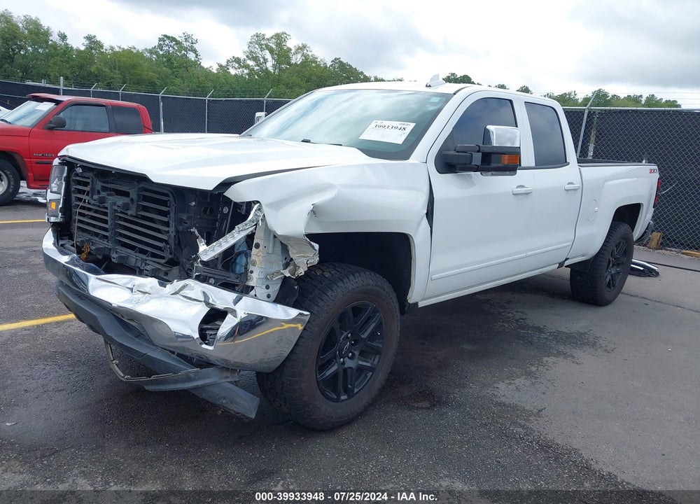 2018 CHEVROLET SILVERADO 1500 LT VIN: 1GCRCREC5JZ143321