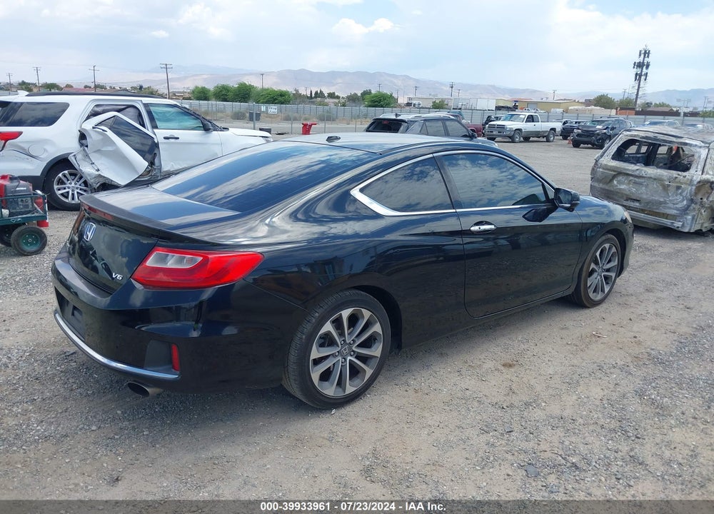 2013 HONDA ACCORD EX-L V-6 VIN: 1HGCT2B88DA005533