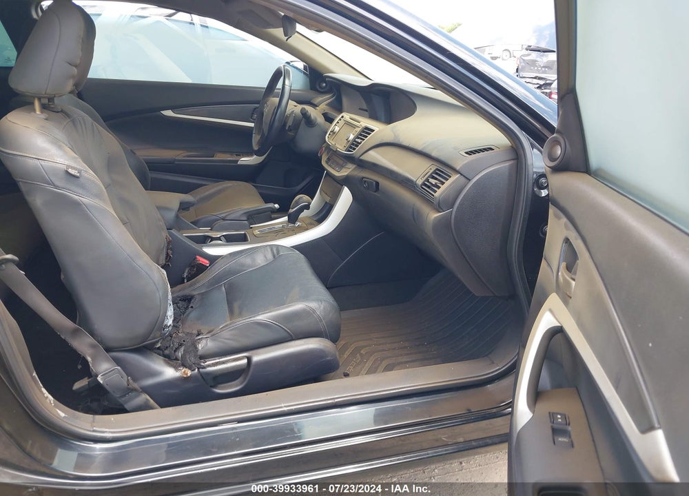 2013 HONDA ACCORD EX-L V-6 VIN: 1HGCT2B88DA005533