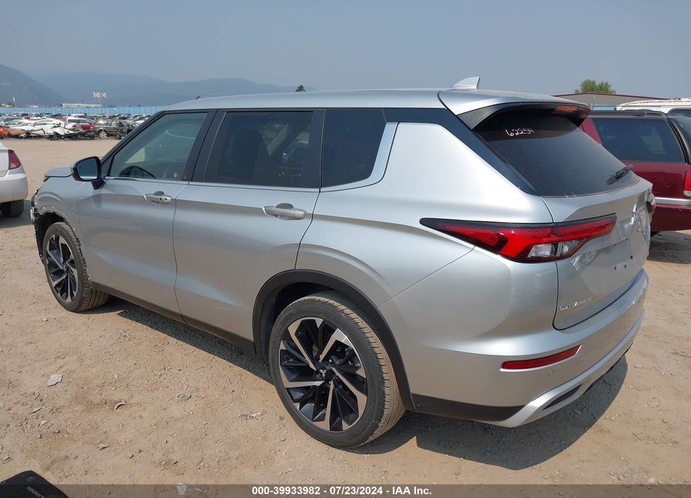2024 MITSUBISHI OUTLANDER SE 2.5 2WD/SE BLACK EDITION S-AWC/SE BLACK EDITION W/PANO ROOF VIN: JA4J3VA8XRZ037640