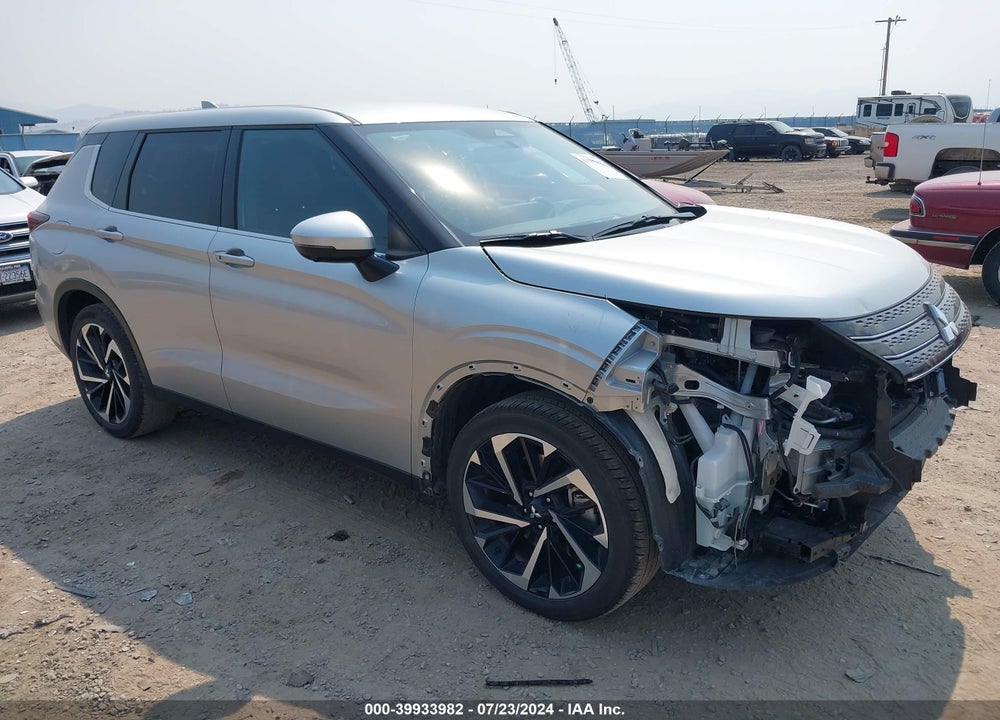 2024 MITSUBISHI OUTLANDER SE 2.5 2WD/SE BLACK EDITION S-AWC/SE BLACK EDITION W/PANO ROOF VIN: JA4J3VA8XRZ037640
