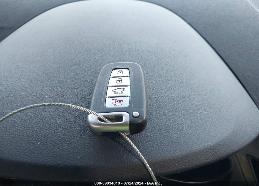2015 HYUNDAI SONATA HYBRID VIN: KMHEC4A49FA134445