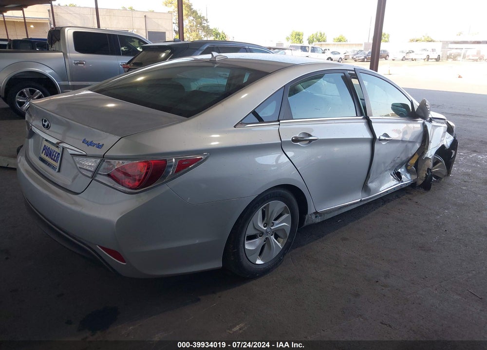 2015 HYUNDAI SONATA HYBRID VIN: KMHEC4A49FA134445