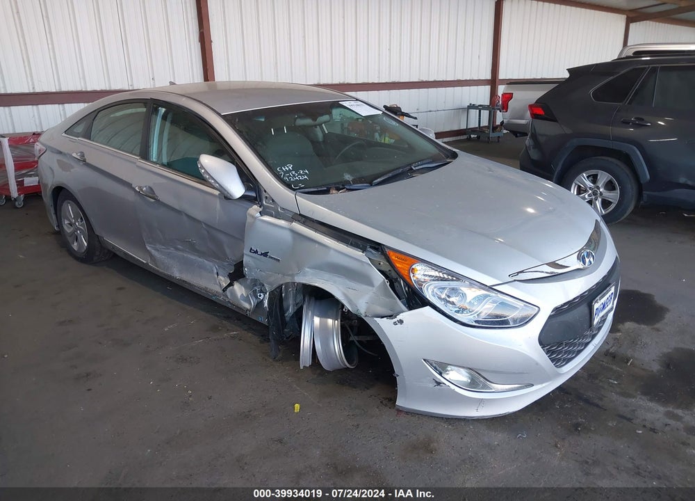2015 HYUNDAI SONATA HYBRID VIN: KMHEC4A49FA134445
